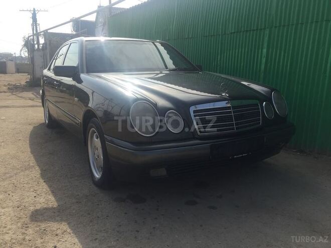 Mercedes E 230 1996, 400,000 km - 2.3 л - Bakı