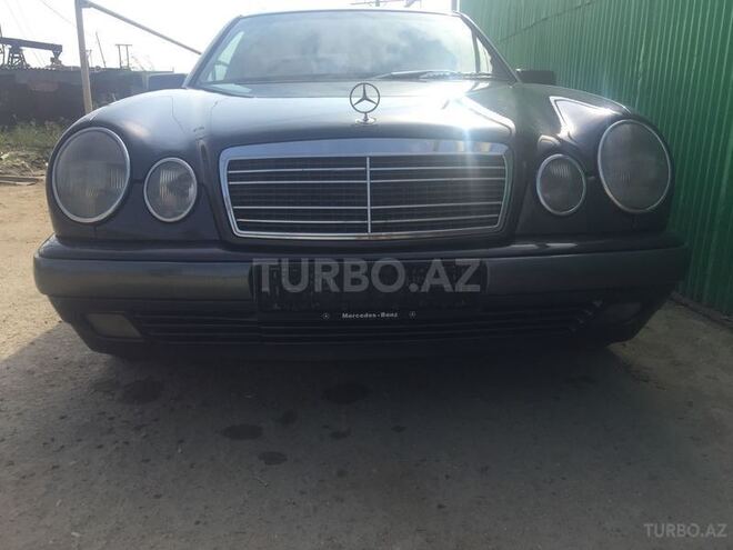 Mercedes E 230 1996, 400,000 km - 2.3 л - Bakı