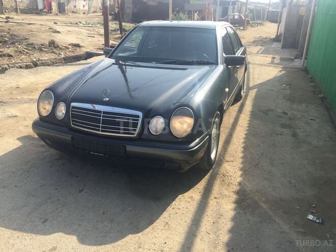 Mercedes E 230 1996, 400,000 km - 2.3 л - Bakı