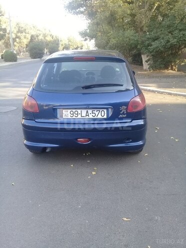 Peugeot 206 2003, 320,000 km - 1.4 l - Sumqayıt