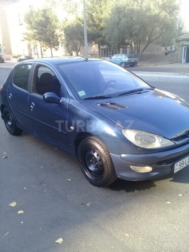 Peugeot 206 2003, 320,000 km - 1.4 l - Sumqayıt