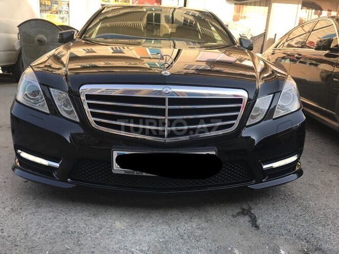 Mercedes E 250 2012, 147,000 km - 0.3 l - Bakı