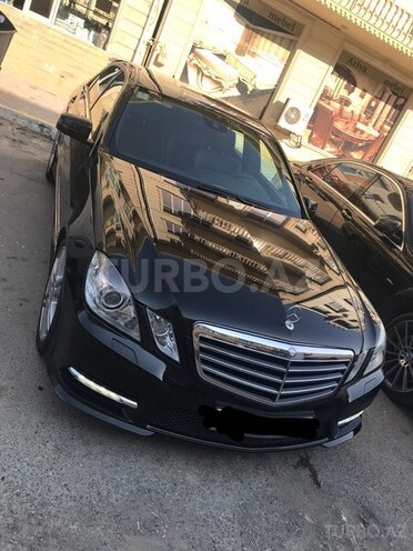 Mercedes E 250 2012, 147,000 km - 0.3 l - Bakı