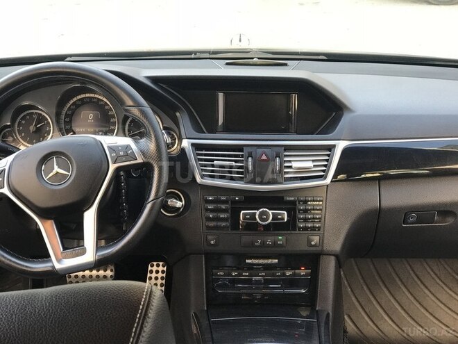Mercedes E 250 2012, 147,000 km - 0.3 l - Bakı