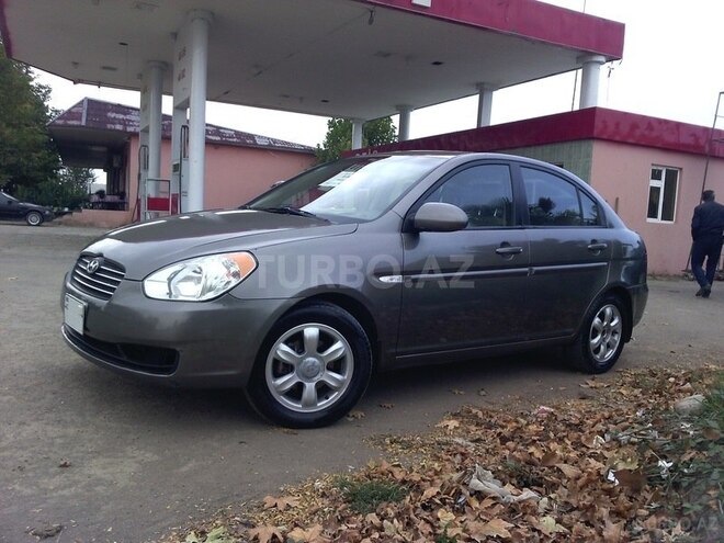 Hyundai Accent 2009, 184,000 km - 1.6 l - Tovuz