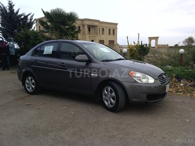 Hyundai Accent 2009, 184,000 km - 1.6 l - Tovuz