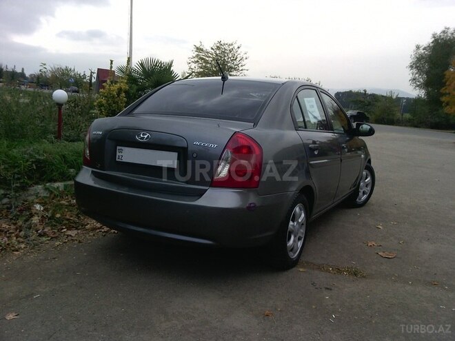 Hyundai Accent 2009, 184,000 km - 1.6 l - Tovuz