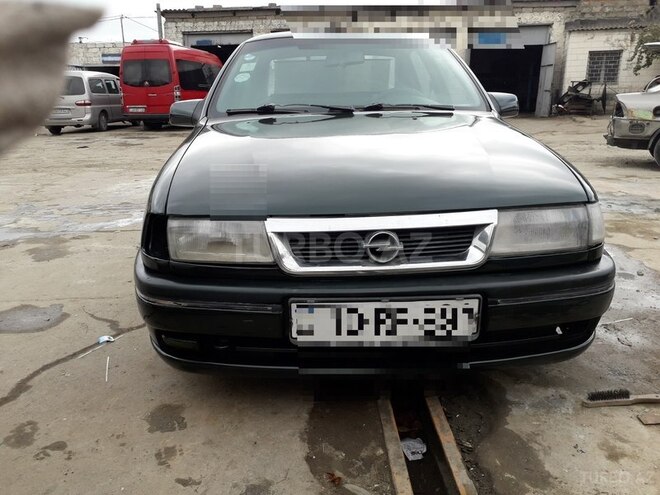 Opel Vectra 1995, 215,000 km - 2.0 l - Bakı