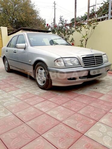 Mercedes C 240 1998, 335,000 km - 2.4 l - Ağcabədi