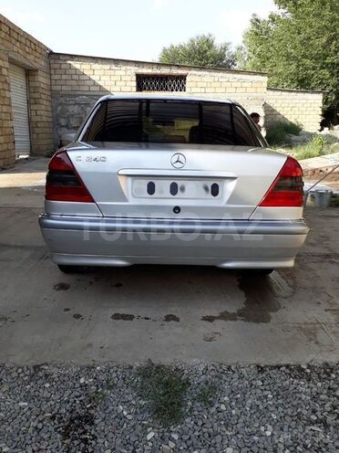 Mercedes C 240 1998, 335,000 km - 2.4 l - Ağcabədi