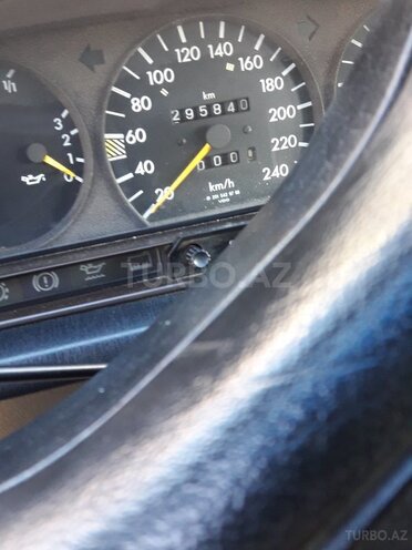Mercedes 190 1992, 295,840 km - 0.3 l - Bakı