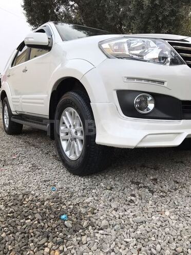 Toyota Fortuner 2014, 80,800 km - 2.7 л - Bakı
