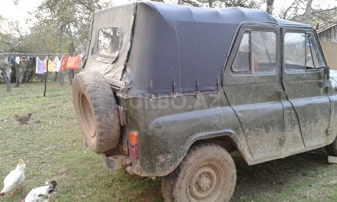 UAZ 469 1980, 100,000 km - 0.3 л - Lerik