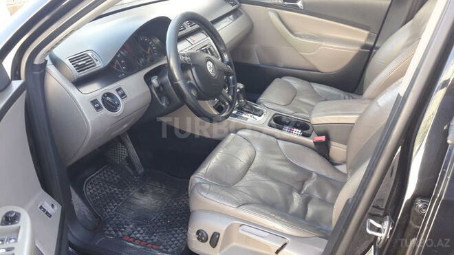 Volkswagen Passat 2005, 224,000 km - 2.0 l - Bakı