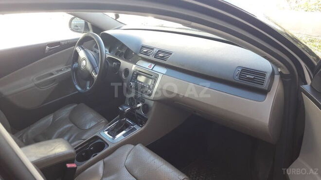 Volkswagen Passat 2005, 224,000 km - 2.0 l - Bakı