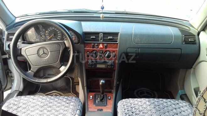Mercedes C 200 1998, 273,042 km - 2.0 л - Bakı