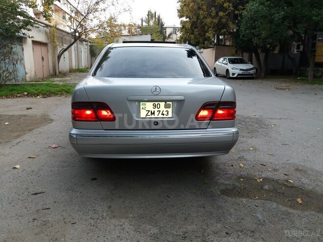 Mercedes E 320 1997, 287,423 km - 3.2 l - Bakı