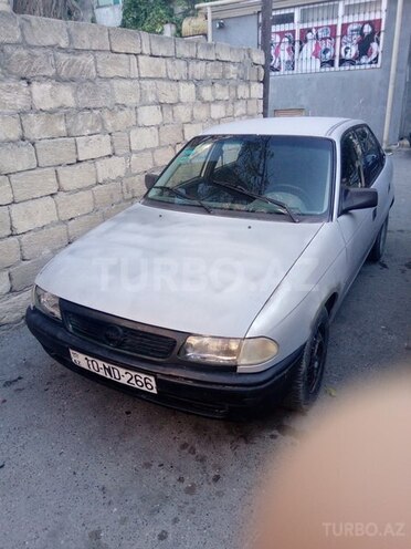 Opel Astra 1993, 488,000 km - 1.7 l - Bakı
