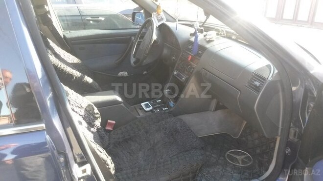 Mercedes C 180 1995, 310,000 km - 1.8 л - Bakı