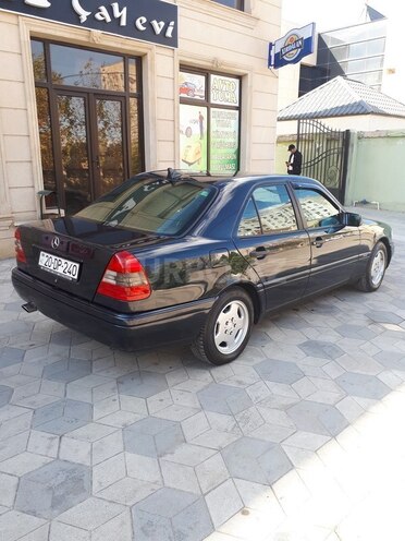 Mercedes C 180 1995, 340,000 km - 1.8 l - Gəncə