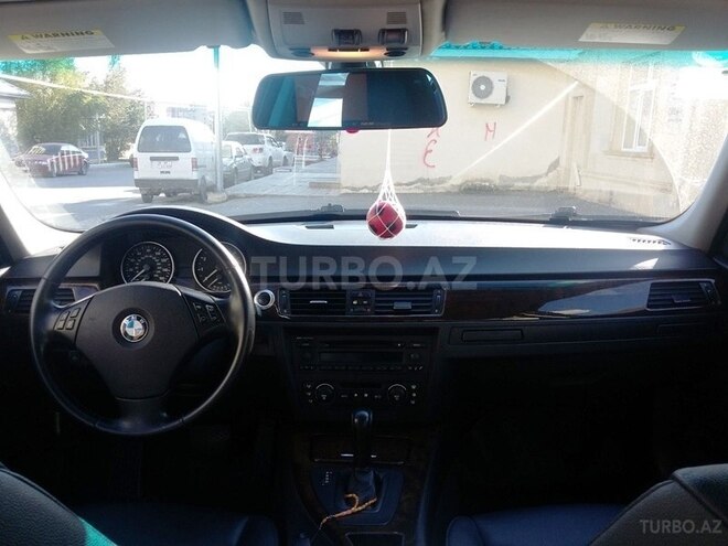 BMW 325 2006, 250,000 km - 2.5 l - Bakı