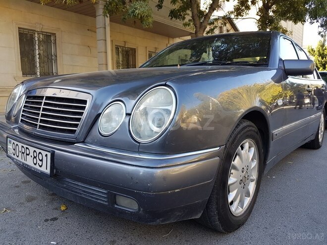 Mercedes E 280 1997, 366,175 km - 2.8 l - Bakı