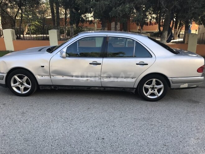 Mercedes E 230 1996, 432,765 km - 2.3 l - Bakı