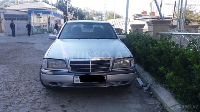 Mercedes C 230 1996, 381,000 km - 2.3 l - Bakı