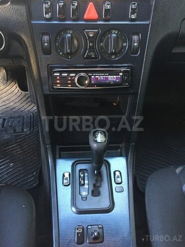 Mercedes C 200 1999, 280,000 km - 2.0 л - Bakı