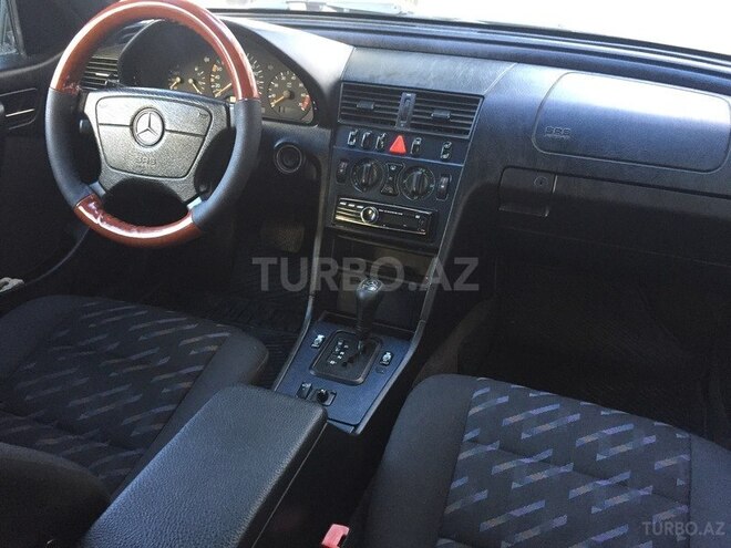 Mercedes C 200 1999, 280,000 km - 2.0 л - Bakı