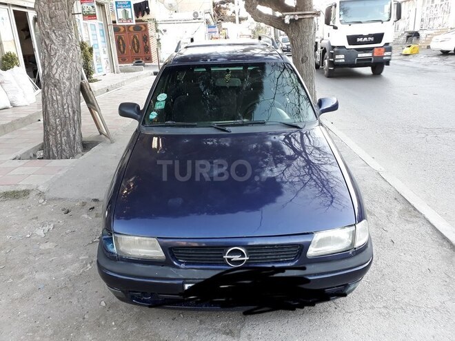 Opel Astra 1997, 250,000 km - 1.6 l - Bakı