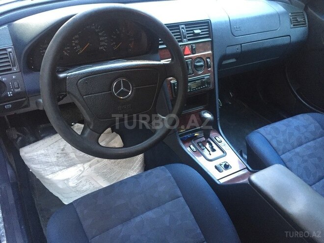 Mercedes C 200 1999, 260,000 km - 0.2 l - Bakı