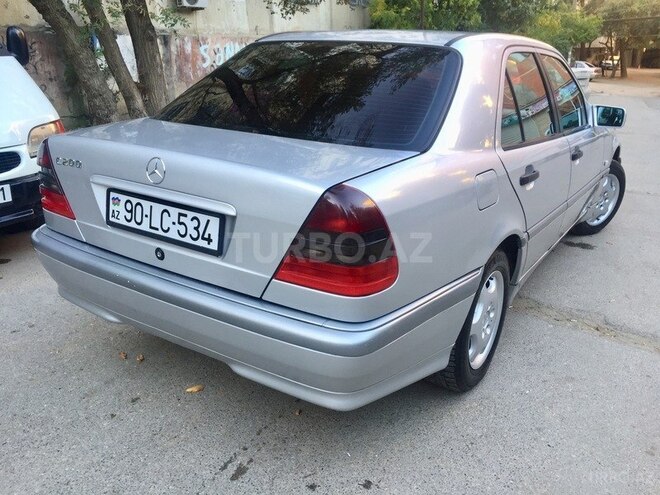 Mercedes C 200 1999, 260,000 km - 0.2 l - Bakı