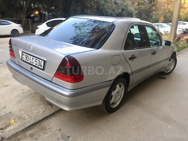 Mercedes C 200 1999, 260,000 km - 0.2 l - Bakı