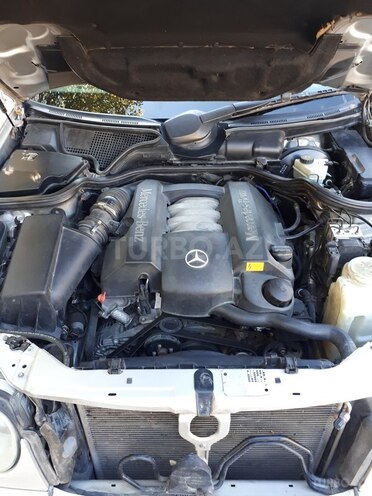 Mercedes E 240 1999, 248,459 km - 2.4 l - Qəbələ