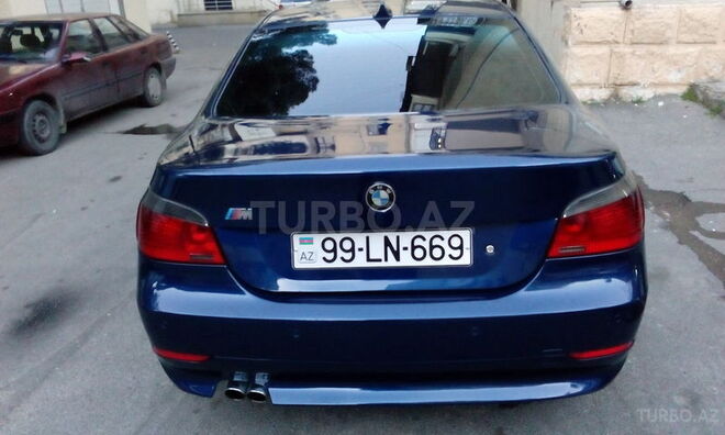 BMW 525 2004, 250,000 km - 2.5 л - Bakı