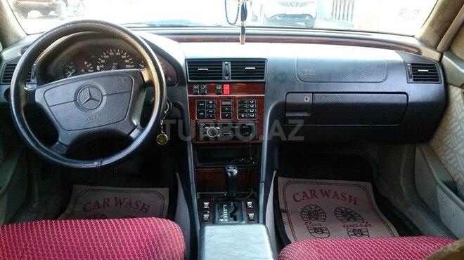 Mercedes C 180 1995, 345,000 km - 1.8 л - Bakı