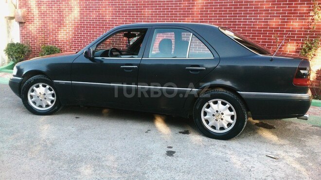 Mercedes C 180 1995, 345,000 km - 1.8 л - Bakı