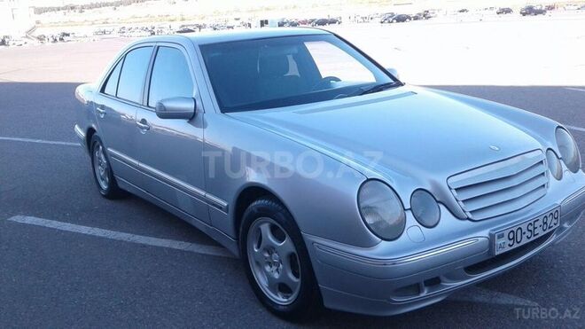 Mercedes E 240 2000, 216,000 km - 2.4 l - Bakı