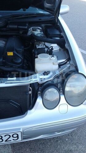 Mercedes E 240 2000, 216,000 km - 2.4 l - Bakı