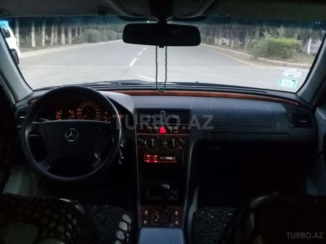 Mercedes C 200 1999, 198,000 km - 2.0 л - Sumqayıt