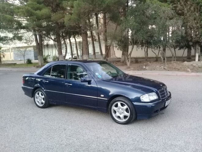 Mercedes C 200 1999, 198,000 km - 2.0 л - Sumqayıt