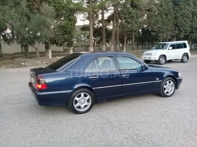 Mercedes C 200 1999, 198,000 km - 2.0 л - Sumqayıt