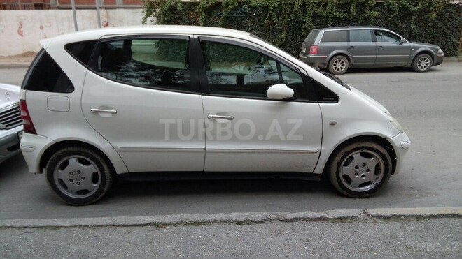 Mercedes A 160 2001, 147,000 km - 1.6 л - Bakı
