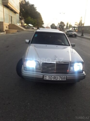Mercedes E 200 1994, 360,215 km - 2.0 л - Bakı