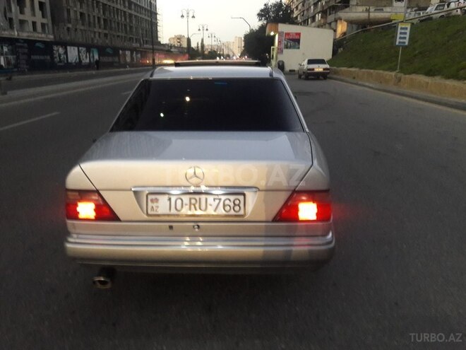 Mercedes E 200 1994, 360,215 km - 2.0 л - Bakı