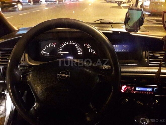 Opel Vectra 1997, 234,189 km - 1.8 l - Bakı