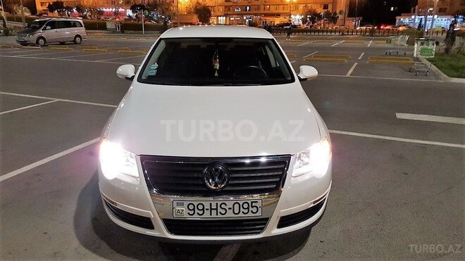 Volkswagen Passat 2006, 105,000 km - 2.0 l - Bakı