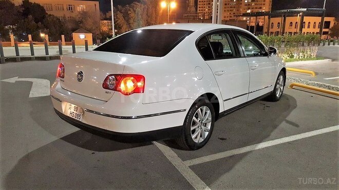 Volkswagen Passat 2006, 105,000 km - 2.0 l - Bakı
