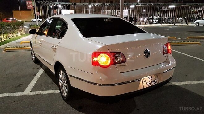 Volkswagen Passat 2006, 105,000 km - 2.0 l - Bakı